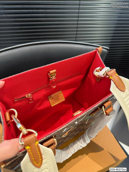 バッグLOUIS VUITTONブランド 品 コピー25ss新作 カジュアルコーデに大人可愛いスタイル_0_2