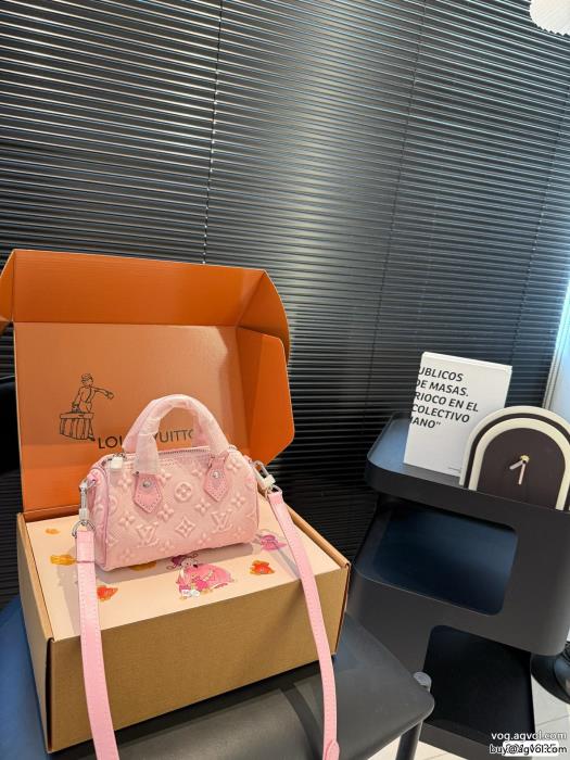 LOUIS VUITTONスーパー コピー ブランド 通販著名人の着用限定デザイン大人気完売前にバッグ_0_2