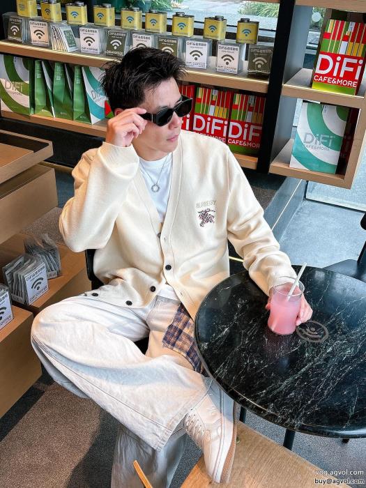 BURBERRYコートファッションの最先端！2025年夏最新作偽 ブランド_0_0