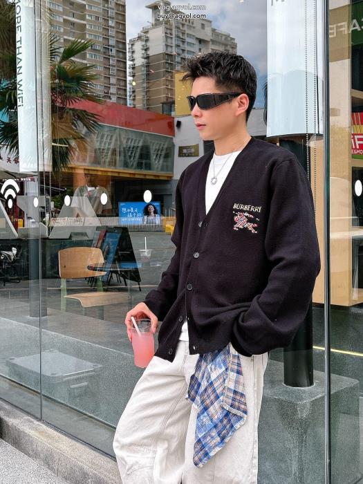 BURBERRYコートファッションの最先端！2025年夏最新作偽 ブランド_0_4