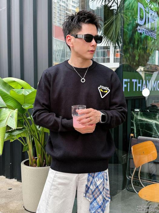 フェンディ着心地のいい夏に爆発的な人気セーターコピー ブランド 優良_0_1