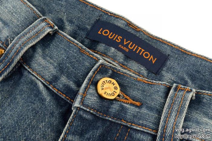 ジーンズスーパー コピー 品LOUIS VUITTON雑誌掲載も多数注目の新作完売間近_0_4