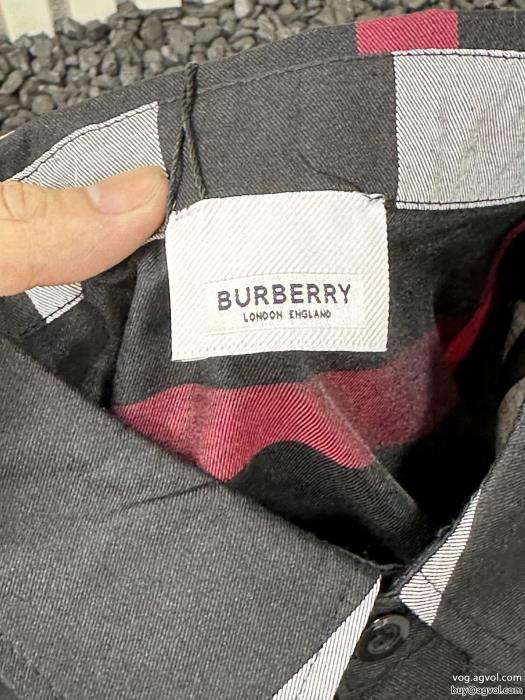 BURBERRYブランド 通販 激安長袖シャツ話題のブランド抜け感スゴイ_0_1