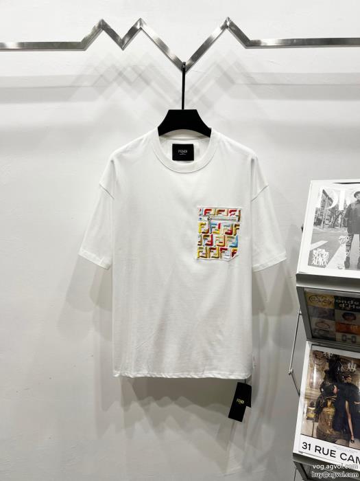 旬デザイン話題沸騰FENDI半袖Tシャツブランド 偽物 激安 通販_0_2