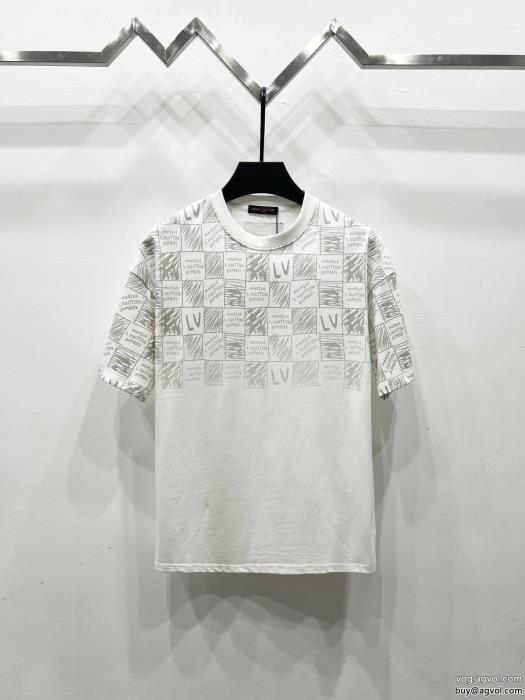 コピー 商品 通販人気沸騰中周りの視線を圧倒する新作半袖TシャツLOUIS VUITTON_0_3