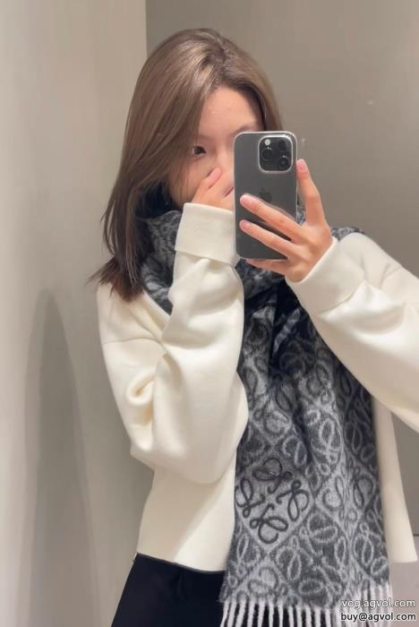 コピー 商品 販売SS25完売必至即完売マフラーLOEWE_0_0