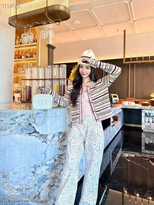 コピー 商品 販売ブランド コピーコート旬の気分を絶妙に注目の一品_0_1