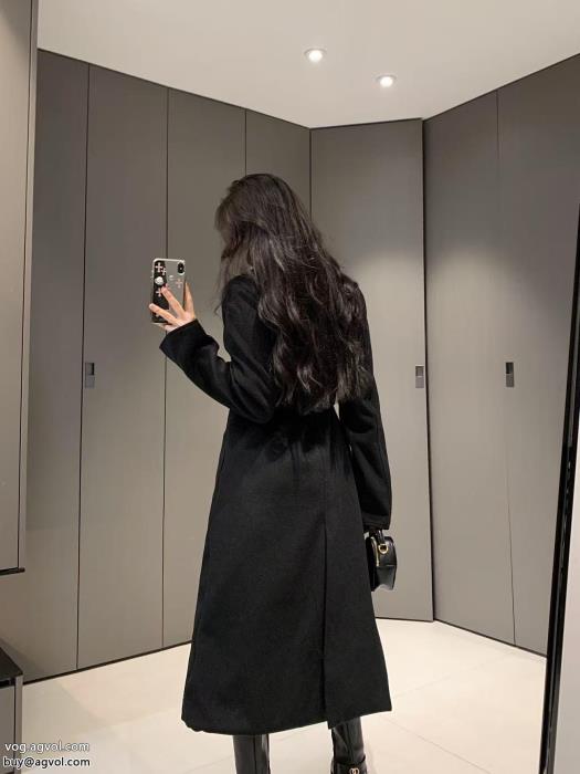 大人買い必須なこの2025人気急上昇中コートLOUIS VUITTONコピー 商品 ブランド_0_3