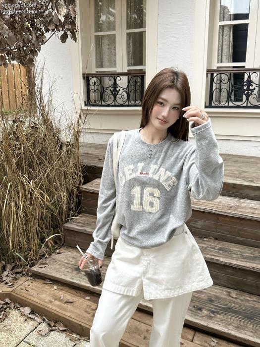 ネクストヒット必至ブランド毎年大人気商品コピー 品 販売長袖TシャツCELINE_0_2