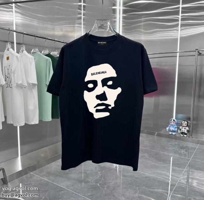 高級感が溢れた大人っぽい印象が素敵balenciaga半袖Tシャツブランド 激安 _0_2