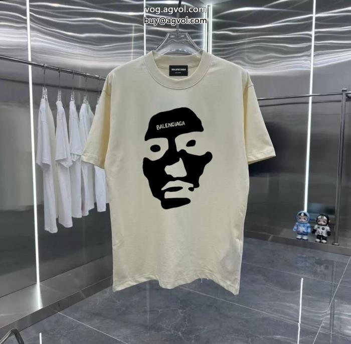 高級感が溢れた大人っぽい印象が素敵balenciaga半袖Tシャツブランド 激安 _0_3