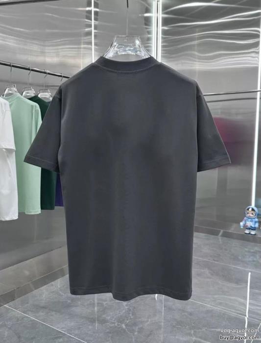 balenciaga華やかな印象上品カジュアルな雰囲気にブランド 品 スーパー コピー半袖Tシャツ_0_0