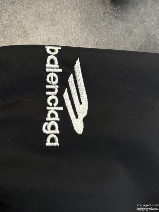 快適な履き心地着こなし自在ブランド 通販 激安コートbalenciaga_0_2