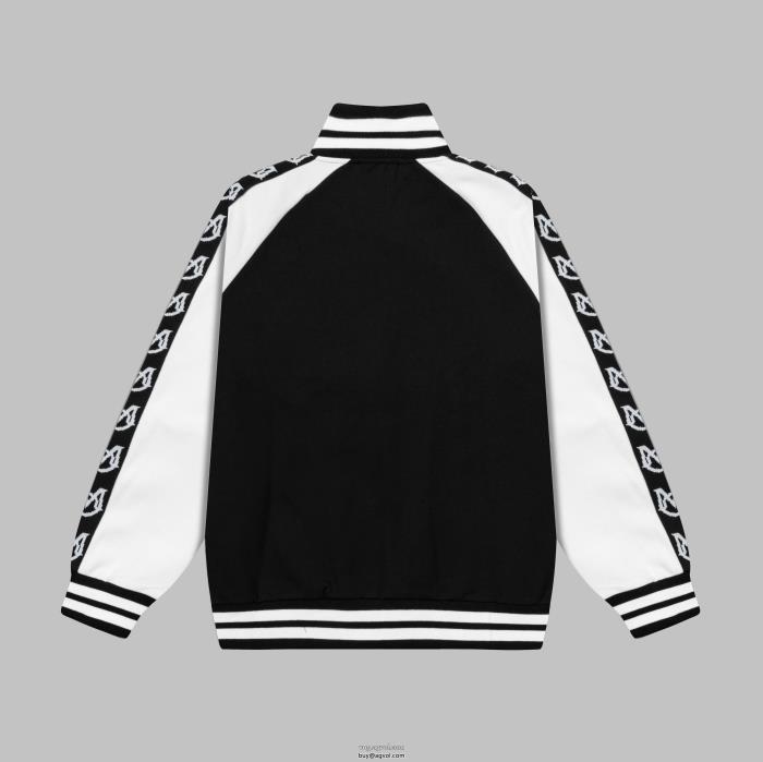 MONCLERコートSS25完売必至2025SSコレクションに新着スーパー コピー 通販 優良_0_3