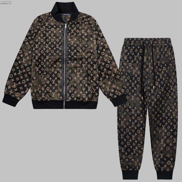 季節感もプラス2025新作最安値ブランド コピー 激安LOUIS VUITTONコート_0_0