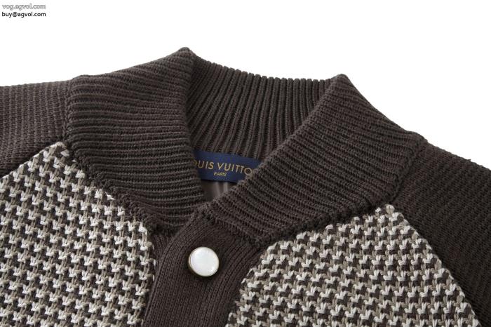 人気急上昇中即完売LOUIS VUITTONコピー ブランド 通販コート_0_1