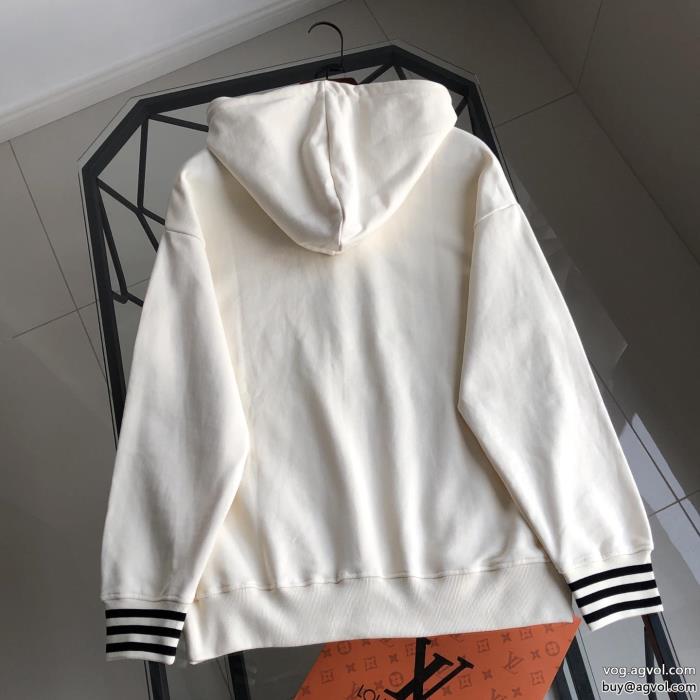 PRADAパーカー日本完売25新作セールブランド コピー 販売_0_3