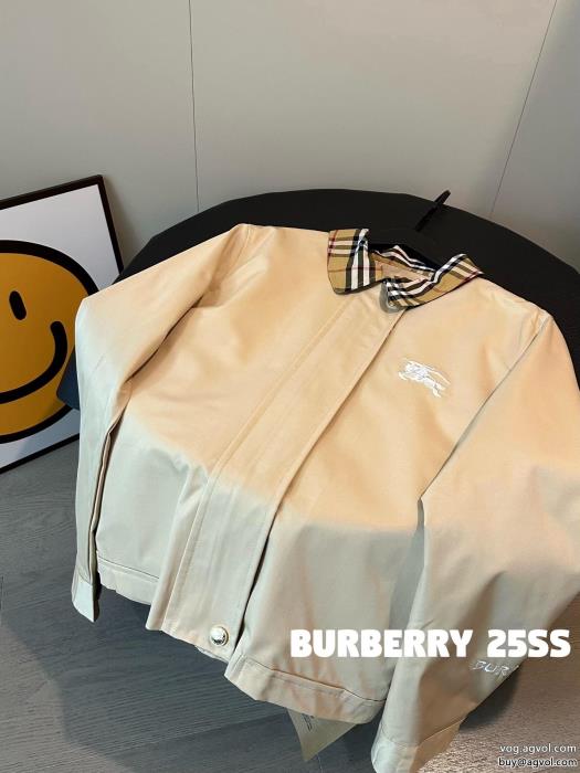 最新作即発全体的に調和のある偽物 ブランド 激安BURBERRYコート_0_3