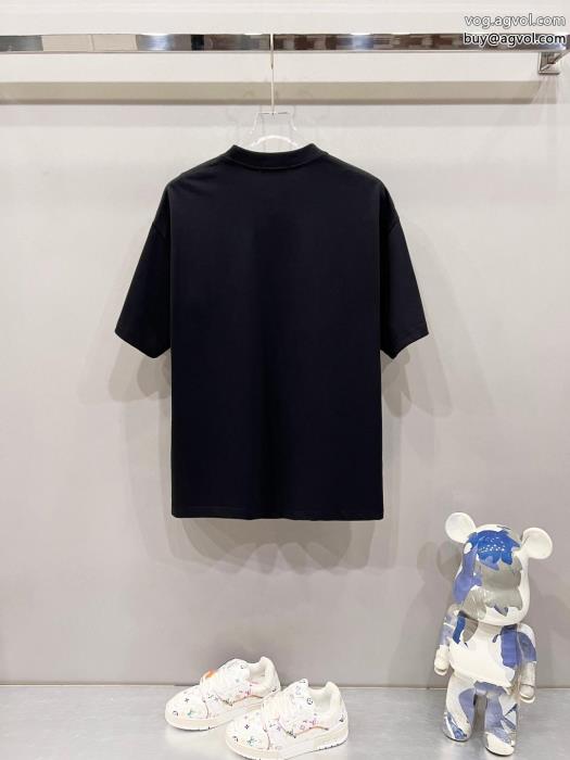 2025年夏 オススメ新作涼しげに演出MONCLERコピー 商品 ブランド半袖Tシャツ_0_0