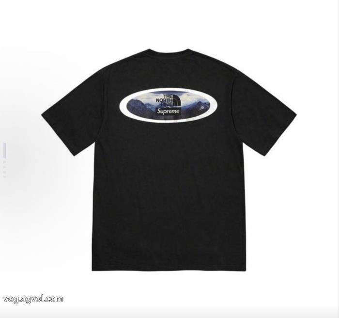 ブランド コピー 安心北欧ブランド人気商品再入荷半袖TシャツSUPREME_0_1