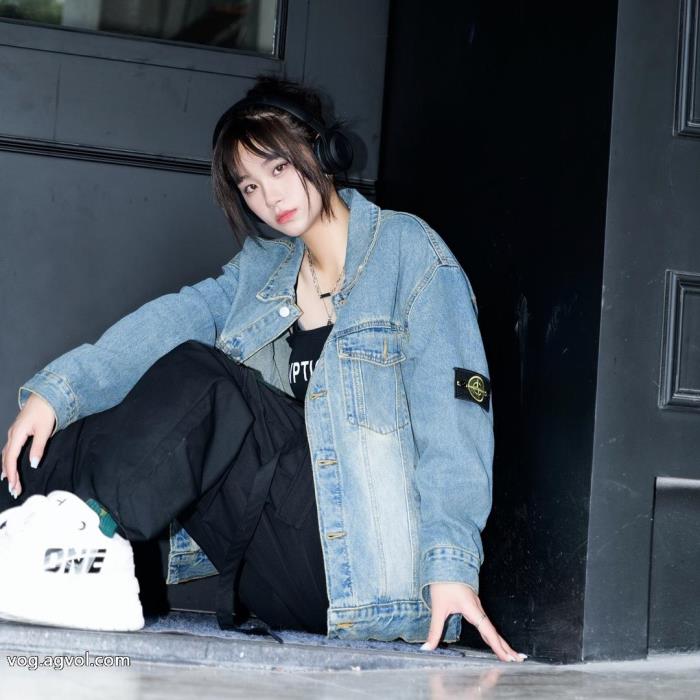 抜け感を出す肌触りの着心地が良く 偽物 ブランド ショップコートStone Island_0_2