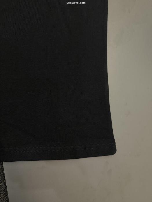 長袖Tシャツ夏限定柔らかい色調ブランド コピー 販売クロムハーツ_0_2