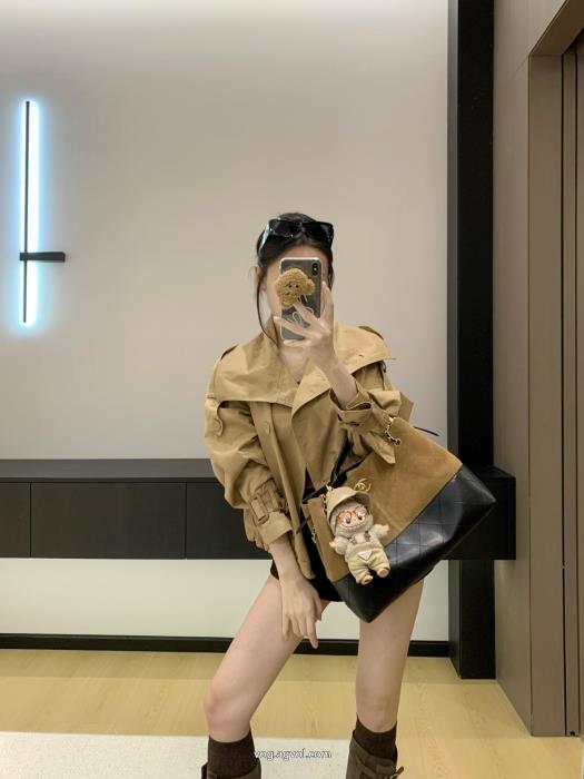 ブランド 偽物 激安 通販大変人気大人感漂う秋冬新作ロエベコート_0_1