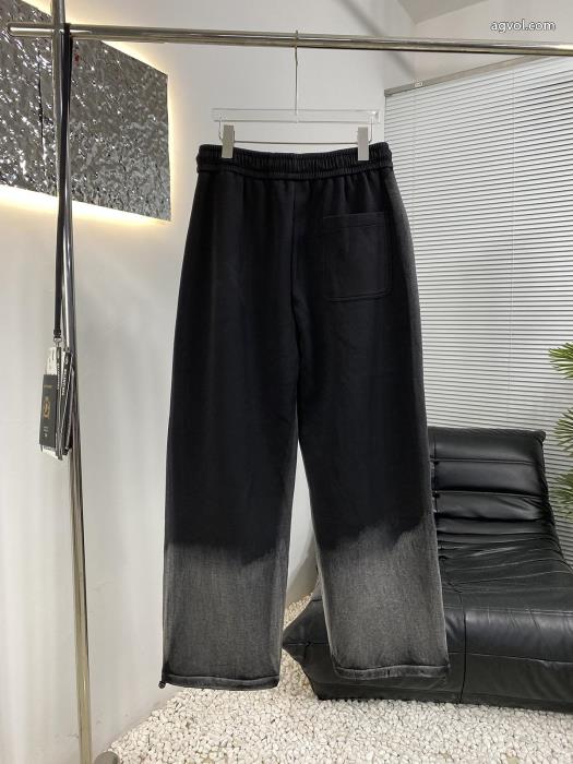 魅力的な今年らしい限定生産品コピー ブランド 優良balenciagaスラックス_0_1