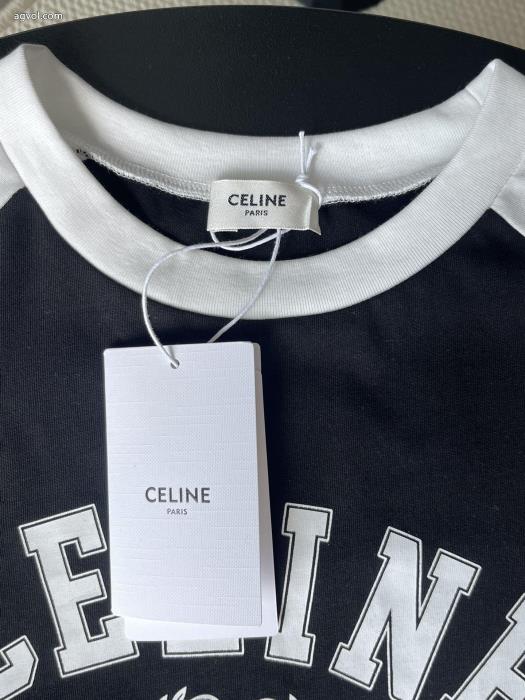 韓国の人気風通しのよい長袖Tシャツブランド コピー 販売CELINE_0_1