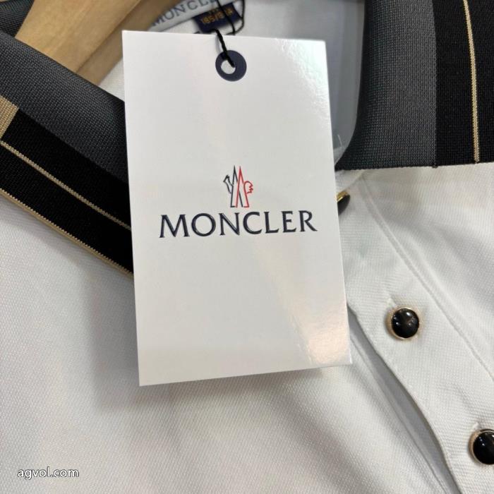 MONCLER半袖Tシャツお手軽な価格高級感漂う通販 ブランド_0_5