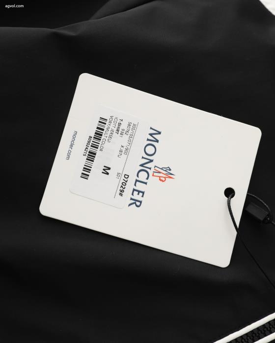 ジャケット話題沸騰魅力的な価格スーパー コピー ブランドMONCLER_0_4