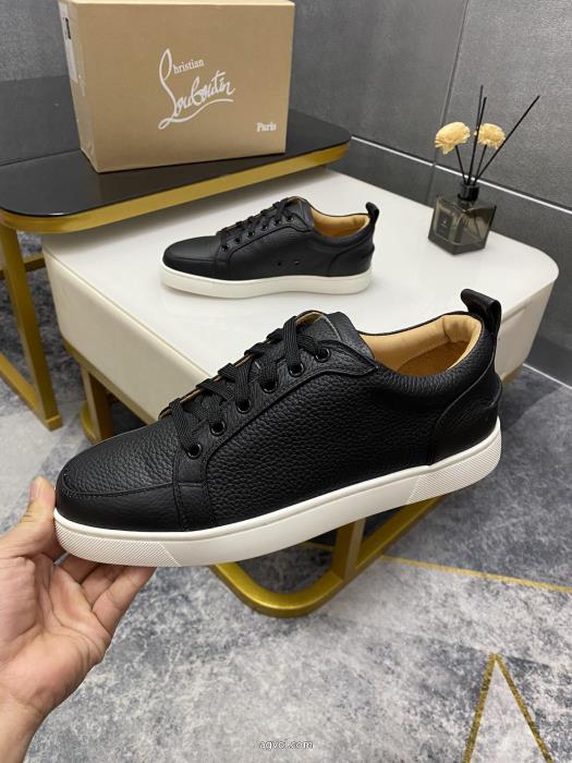 ブランド コピー 販売スニーカー著名人愛用新作コレクションChristian Louboutin_0_2