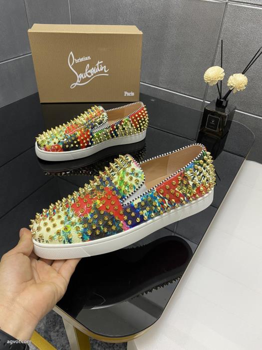 スニーカーChristian Louboutinロゴが美しい不動の人気2025最新ブランド 通販_0_1