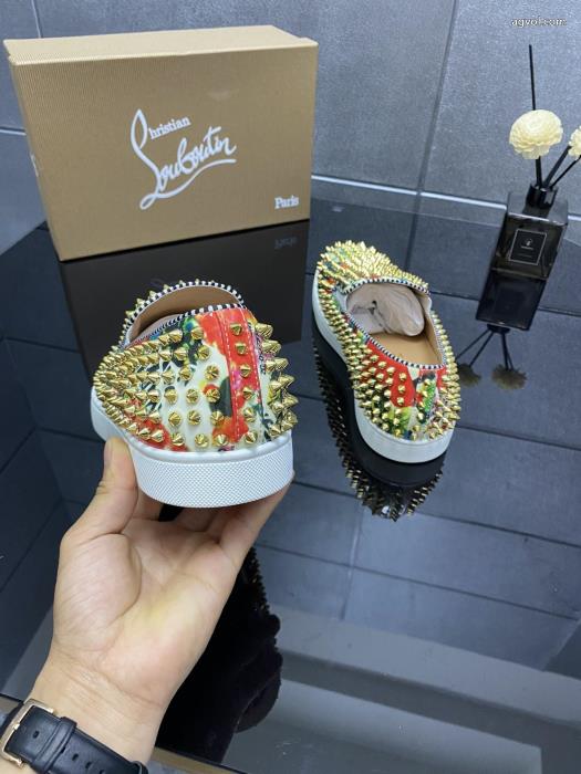 スニーカーChristian Louboutinロゴが美しい不動の人気2025最新ブランド 通販_0_3