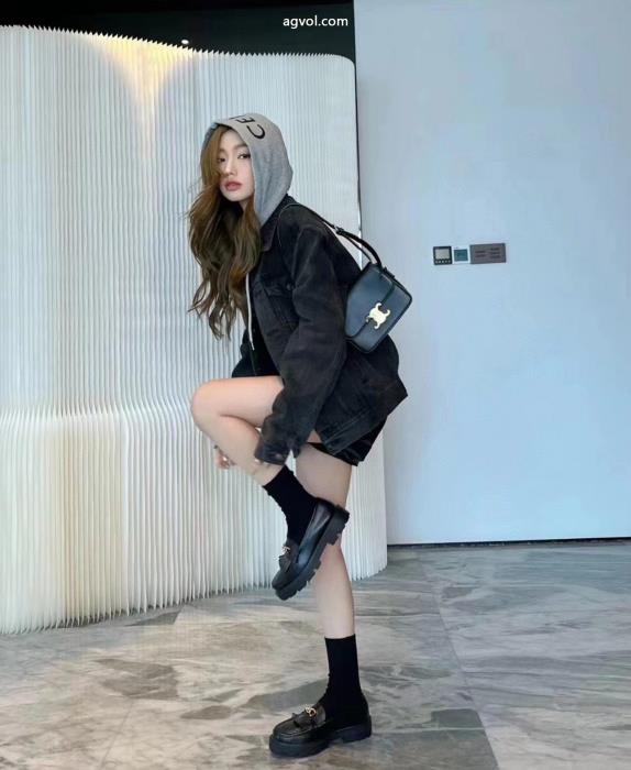 コート大人のこなれ感数量限定☆2025SSブランド 品 コピーCELINE_0_1