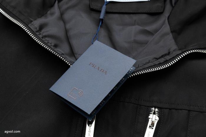 PRADAコート正規品保証25秋冬セール価格偽物 ブランド_0_1