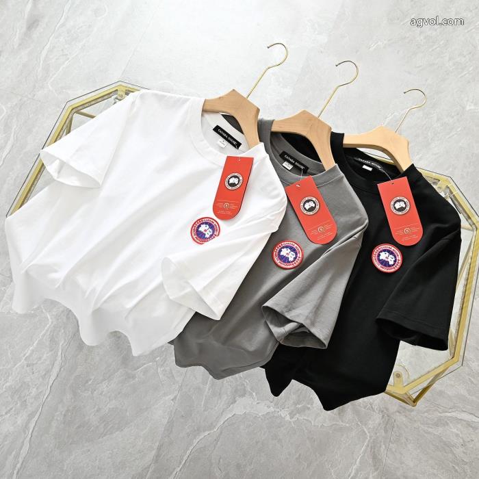 新鮮ながら上品数量限定Canada Gooseコピー ブランド 通販半袖Tシャツ_0_2