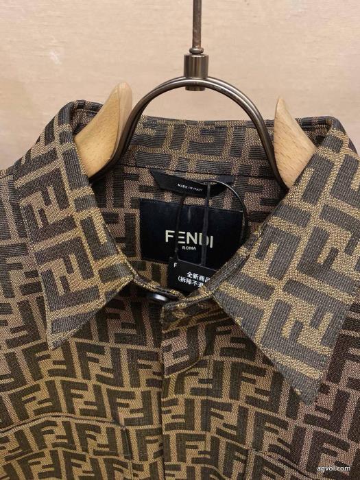 限定デザイン大人気完売前に最終セールコートブランド 偽物FENDI_0_2