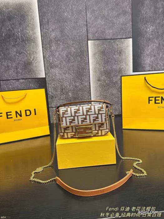FENDI完売必須　限定SALE完売間近バッグブランド 通販 激安_0_5