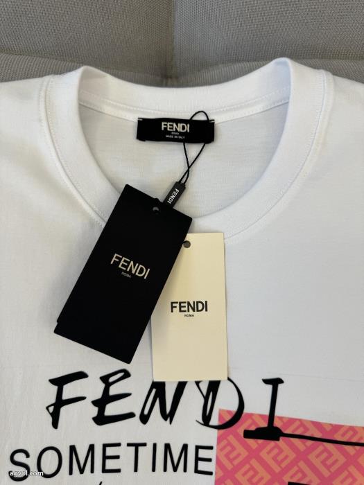 半袖Tシャツ大絶賛大幅に値下げフェンディ激安 通販 ブランド_0_3