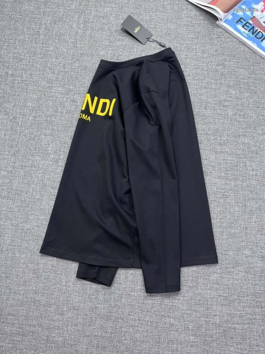 長袖Tシャツコピー ブランド 通販 安心オシャレ上級者に在庫数限定FENDI_0_1