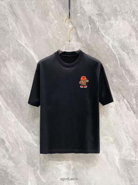 FENDI限定特大セール必需品半袖Tシャツ偽物 ブランド_0_1