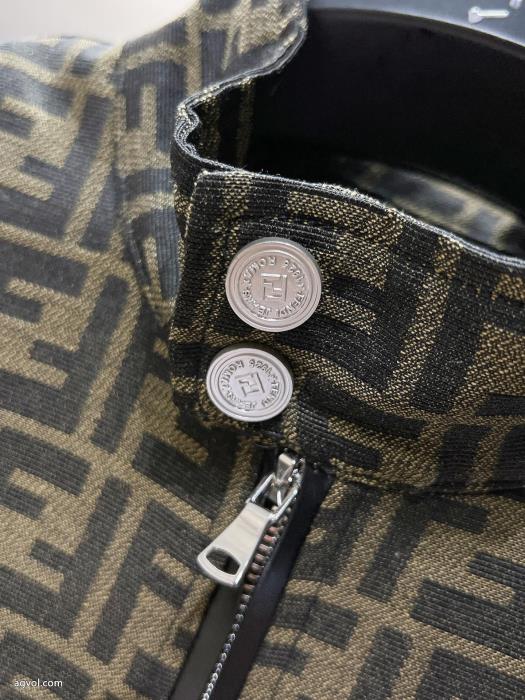 コートスーパー コピー 品2025最新作華やかな印象FENDI_0_2