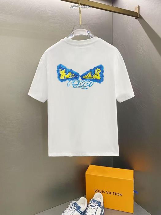 FENDI半袖Tシャツブランド 偽物 通販SS25完売必至完売必須☆お早めに_0_3