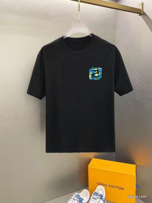 ブランド コピー 販売半袖Tシャツ著名人愛用新作コレクションFENDI_0_2