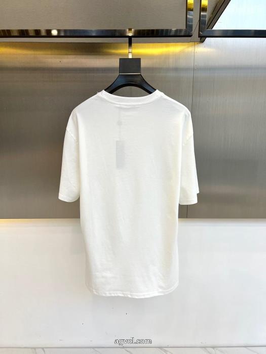 半袖Tシャツブランド 通販 激安人気新商品存在感大ヴェルサーチ_0_1