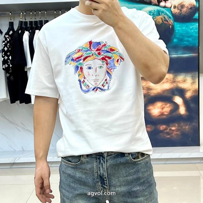 半袖Tシャツブランド 通販 激安人気新商品存在感大ヴェルサーチ_0_3