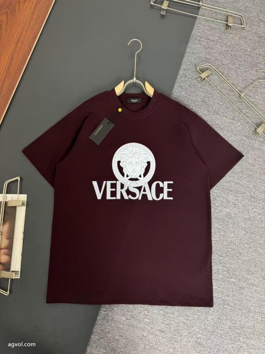 VERSACE偽物 ブランド抜群な魅力的なアイテム2025新作限定半袖Tシャツ_0_2