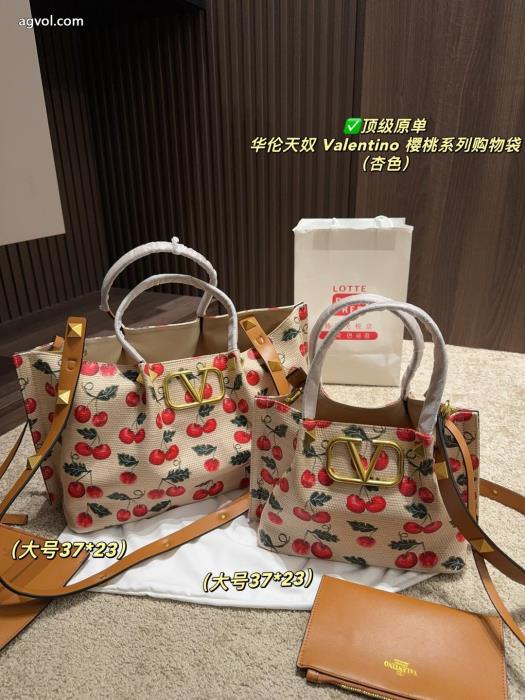 ブランド コピー 着払いバッグ風合いが魅力強くおすすめしたいVALENTINO_0_0