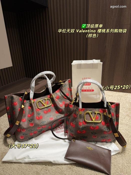 ブランド コピー 着払いバッグ風合いが魅力強くおすすめしたいVALENTINO_0_3